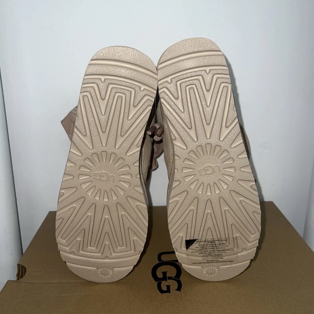 UGG HIGHMEL - Picture 5 of 7